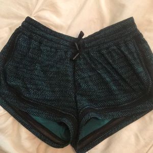 Lululemon size 8 shorts
